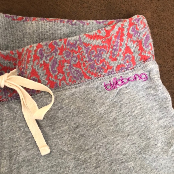 Billabong sweatpants - Picture 2 of 4